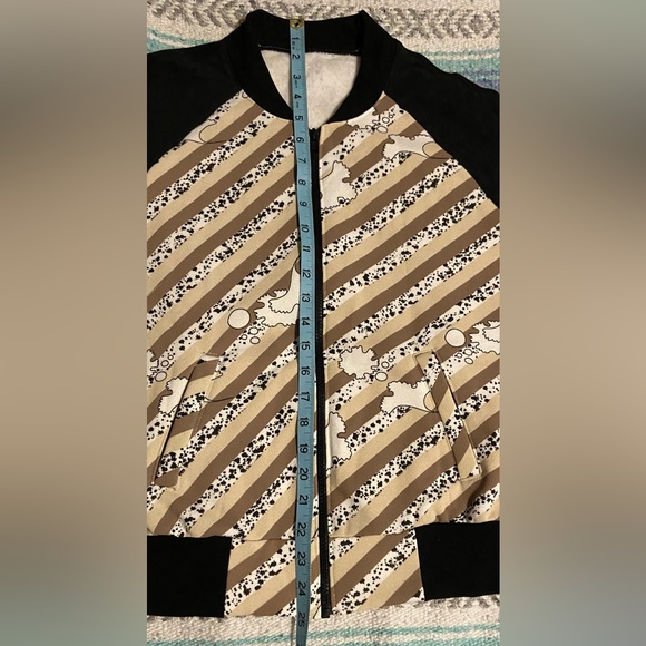 Handmade Bomber Jacket Style Sweater - Picture 7 of 12